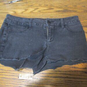 Black NOBO Size 7 Cut Off Shorts